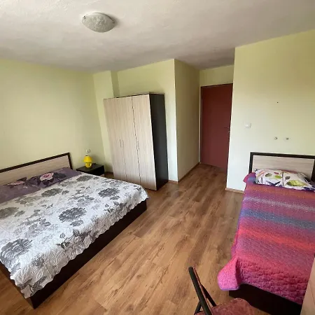 The Guest house Kiten (Burgas)
